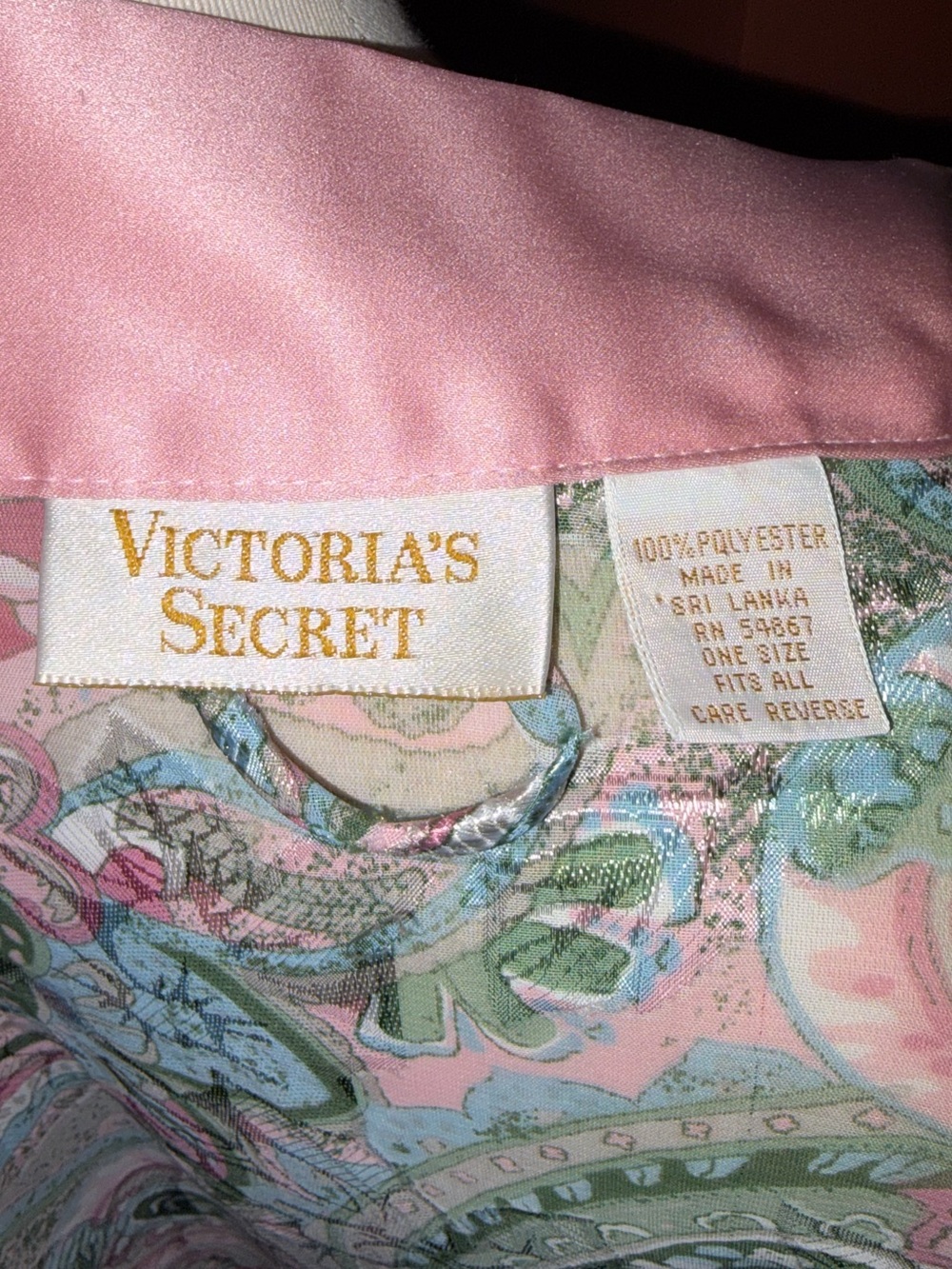 Vintage Victoria’s Secret gold label sheer paisley robe - Picture 6 of 6